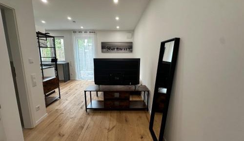 Superior One-Bedroom Apartment