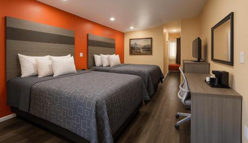 Queen Room with Two Queen Beds