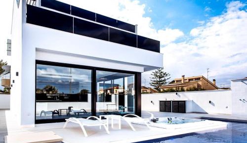 Deluxe Villa
