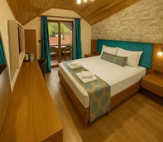 Standard Double Room with Balcony