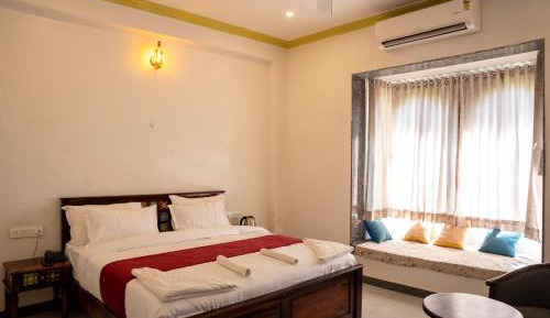 Suite with Garden View