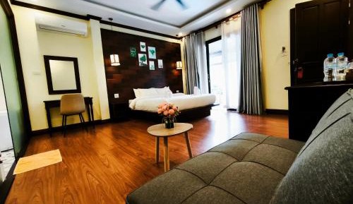 King Room with Pool View