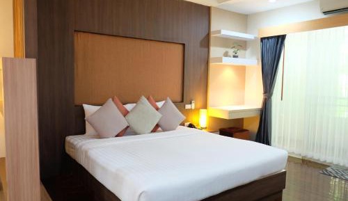 Deluxe Double Room with Balcony