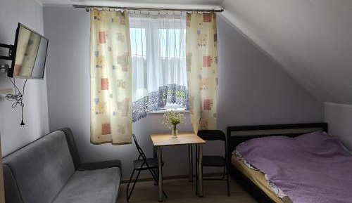 Quadruple Room with Private Bathroom