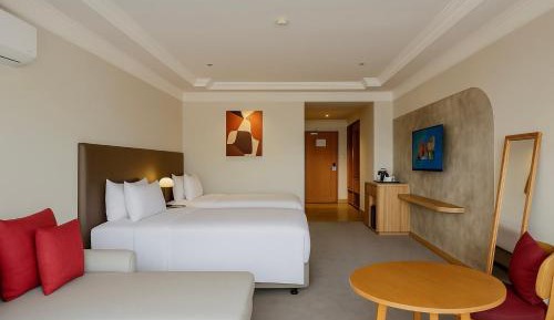 Double or Twin Room with Pool View