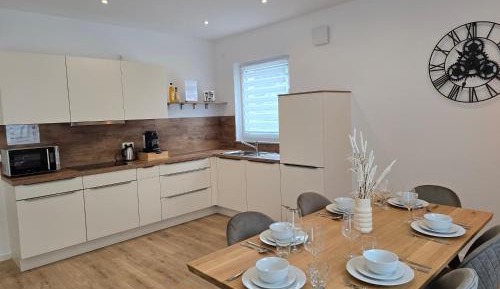 Three-Bedroom Apartment with Balcony