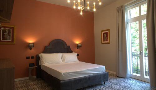 Suite with Balcony