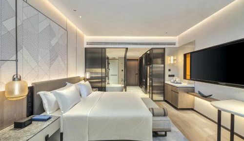 Standard King Room