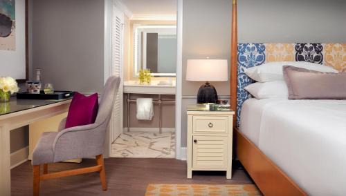 Premium Beachfront Gulf Tower King