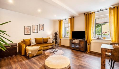 Superior One-Bedroom Apartment
