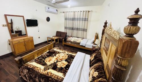 Deluxe King Room