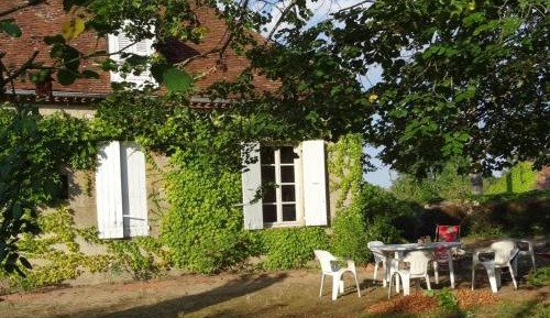 Holiday Home (10 Adults)