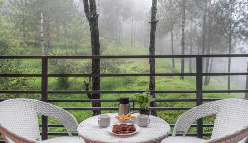 Apartment with View and Balcony