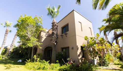 Deluxe Villa