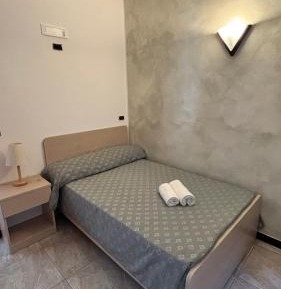 Single Room with Private Bathroom
