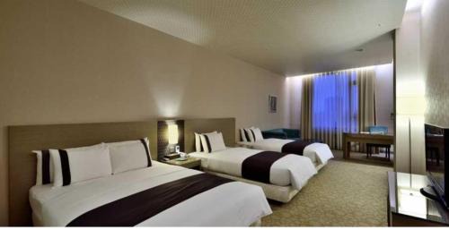 Quadruple Room with Bath