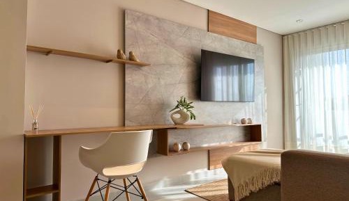 One-Bedroom Apartment with Balcony