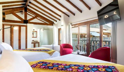 Deluxe Double or Twin Room