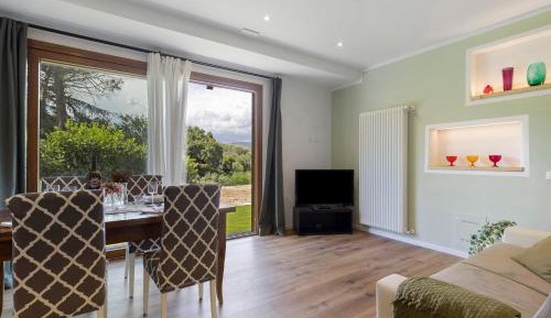 Superior One-Bedroom Apartment