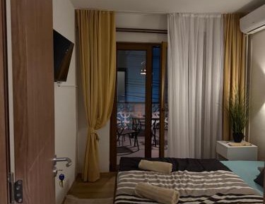 Double or Twin Room with Shared Bathroom