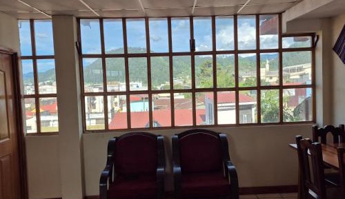 Three-Bedroom Apartment with Balcony