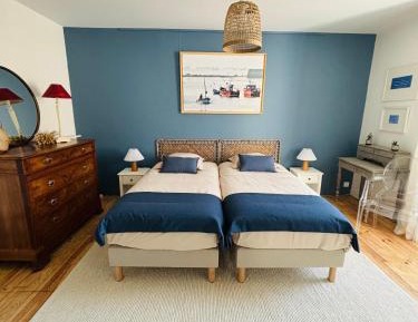 Family Room with Sea View