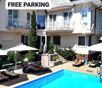 Double Room with Balcony and Pool View