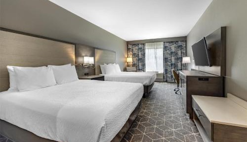 Queen Room with Two Queen Beds - Non-Smoking