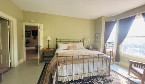 King Suite