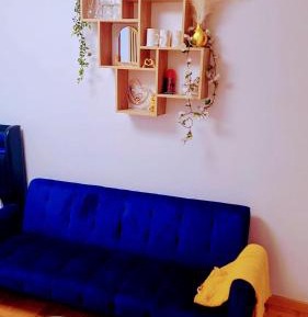 Studio Apartment with One Double Bed