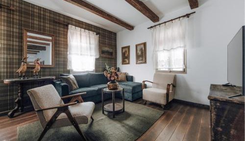 Three-Bedroom Holiday Home 