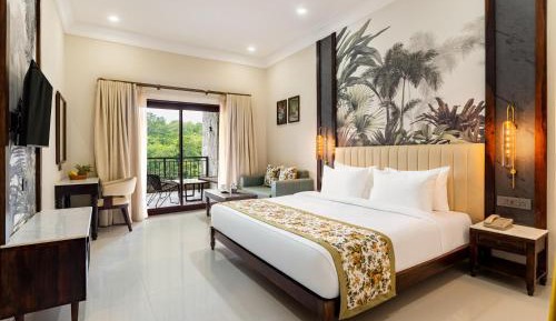 King Room with Balcony
