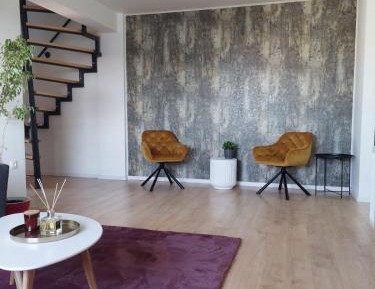 Apartment - Split Level