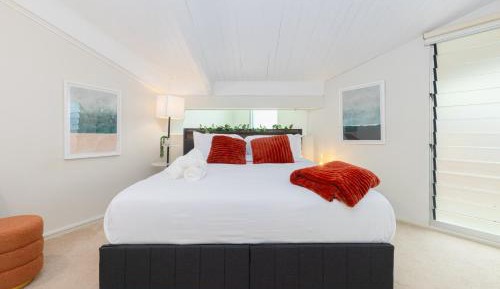 Two-Bedroom Loft Apartment