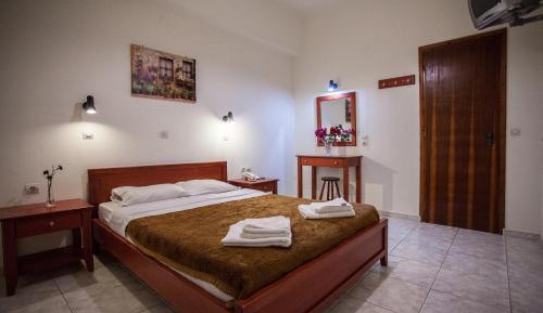 One-Bedroom Apartment (4 Adults)