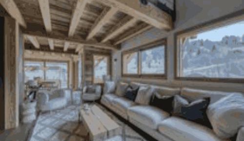 Four-Bedroom Deluxe Apartment