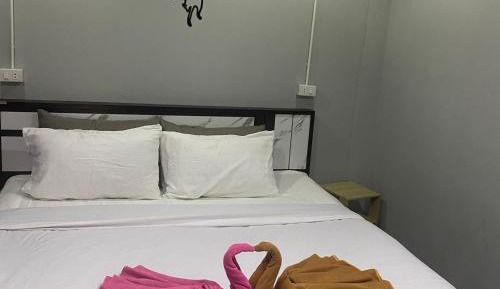 Deluxe Double Room with Shower