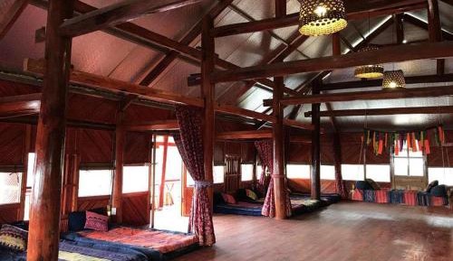Bed in 10-Bed Mixed Dormitory Room