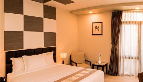 Deluxe Double or Twin Room