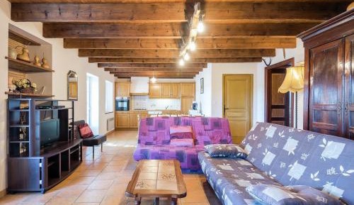 Two-Bedroom Holiday Home