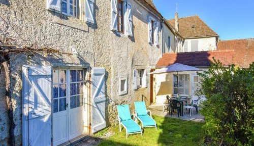 Four-Bedroom Holiday Home