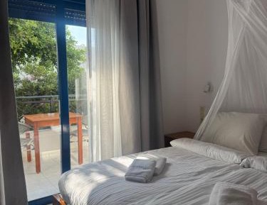 Room #1239784008
