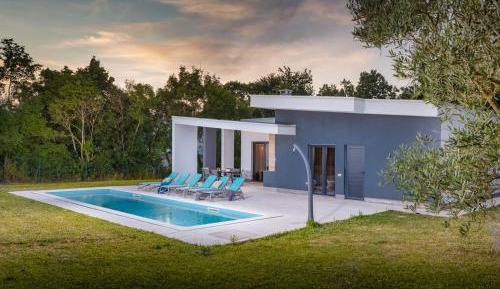 Villa with Private Pool