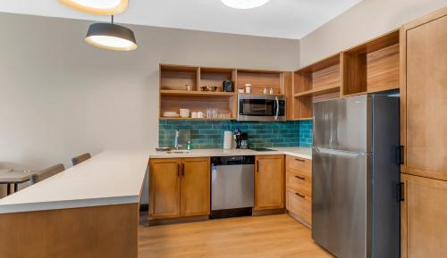 One-Bedroom Suite