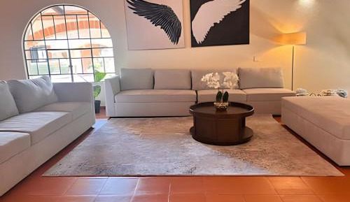 Deluxe One-Bedroom Apartment with Garden View