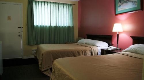 Double Room with Two Double Beds - Non-Smoking