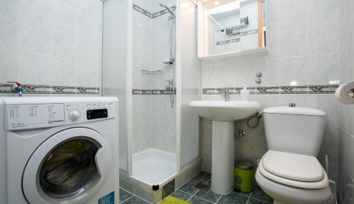 Studio Apartment with Balcony