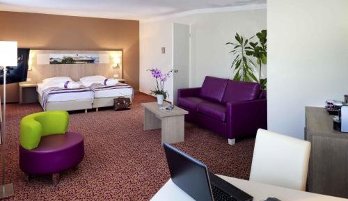 Privilege Double Room with Street View