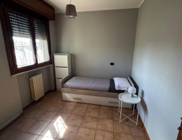 Single Room with Shared Bathroom