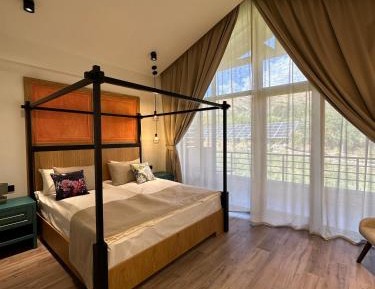 Double or Twin Room with Balcony